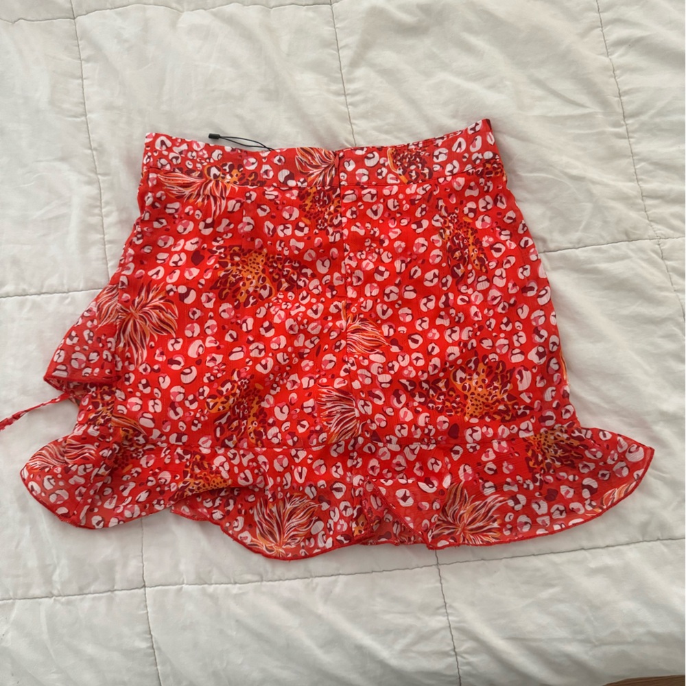 Red Ruffle Leopard Print Skirt - Picture 2 of 2